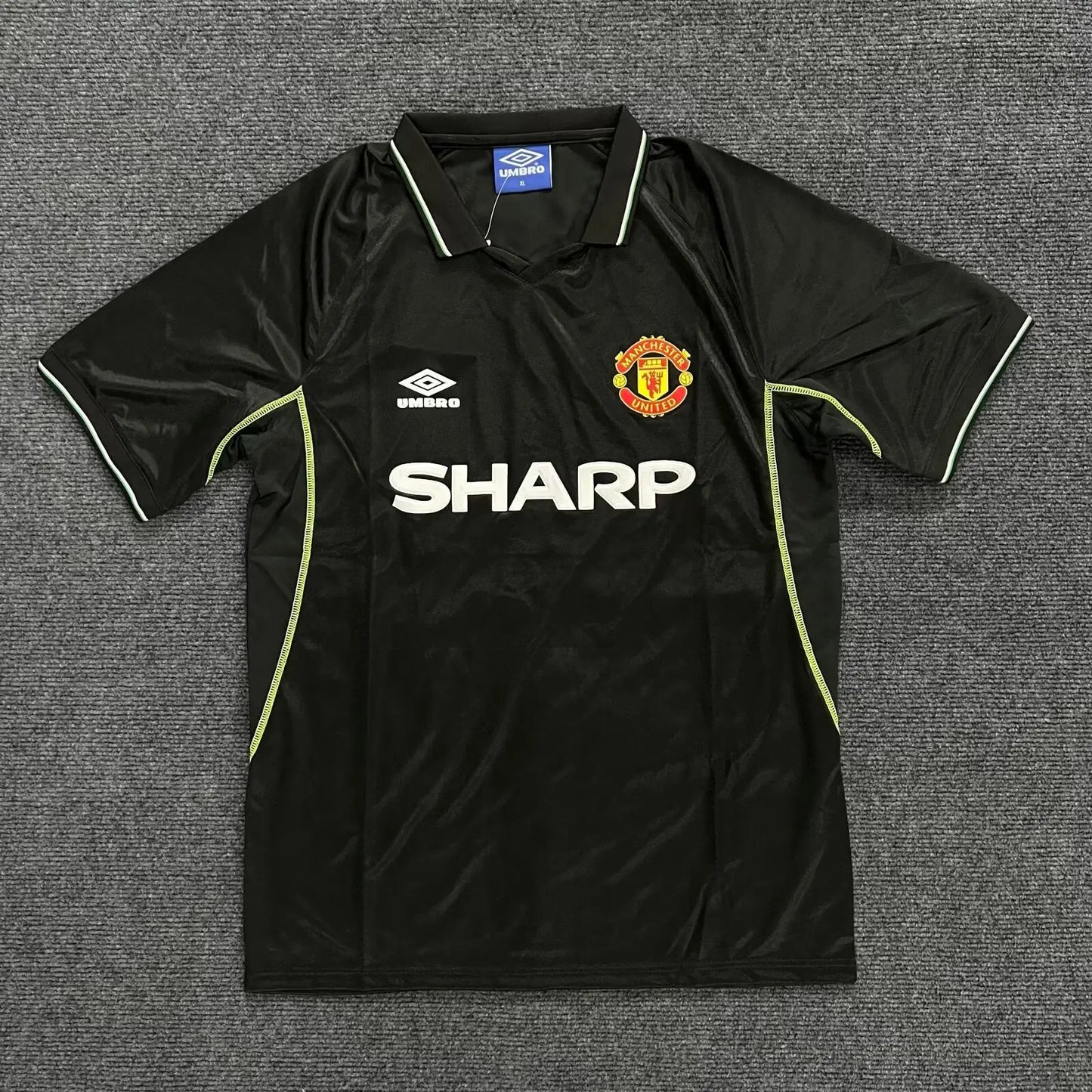 Manchester United 90s Retro Jersey KitKart