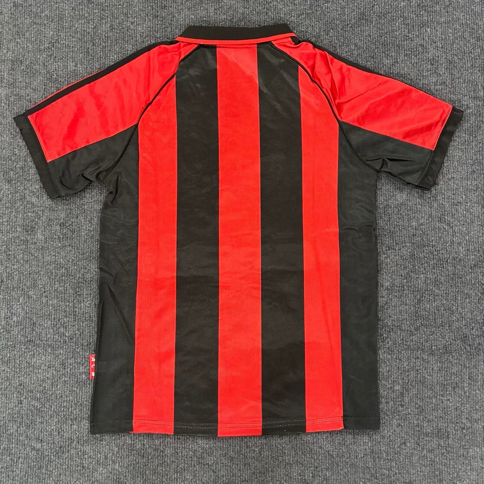 AC Milan 2002 Retro Jersey KitKart